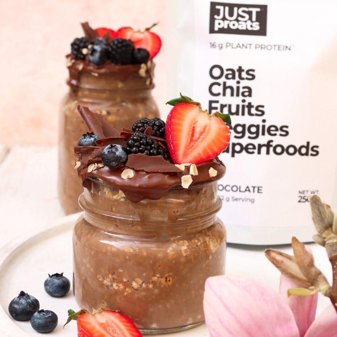 Kickstart your day with 15g of protein from oats, chia seeds, plant protein and vitamins & minerals from freeze dried fruits, veggies & superfoods. A Healthy Breakfast Delivered to your door, just add milk.