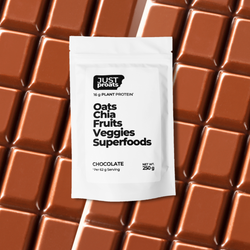 Kickstart your day with 15g of protein from oats, chia seeds, plant protein and vitamins & minerals from freeze dried fruits, veggies & superfoods. A Healthy Breakfast Delivered to your door, just add milk.